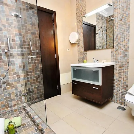 Buddha By Algarve Vacation * アルブフェイラ