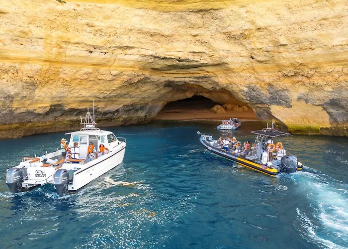 Buddha By Algarve Vacation * 阿尔布费拉