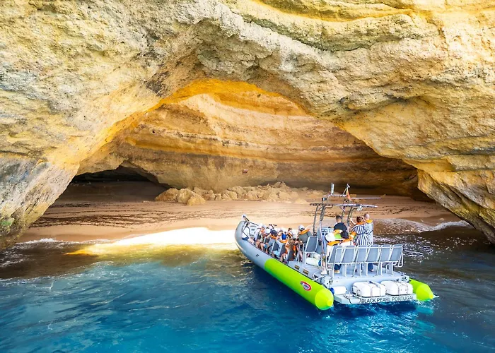 Buddha By Algarve Vacation * 阿尔布费拉